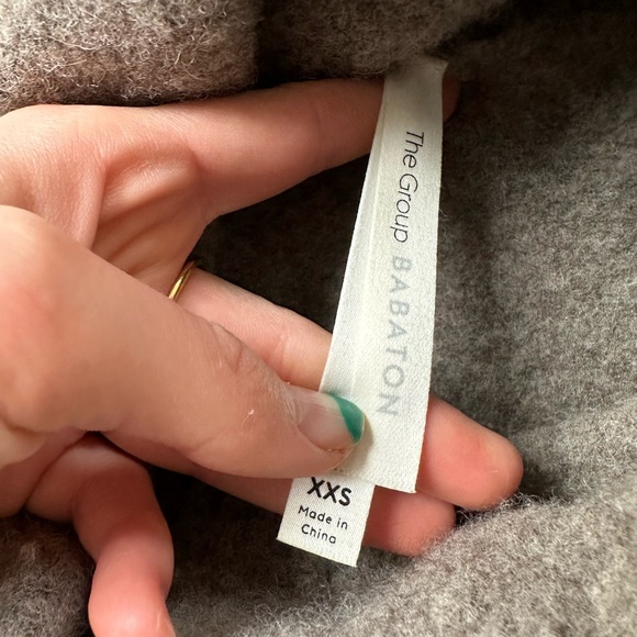 Aritizia wool babaton cowl neck sweater size xxs - Picture 2 of 5